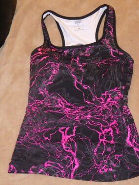 Everlast Racerback Workout Tank Top Built In Shelf Bra Pink Black